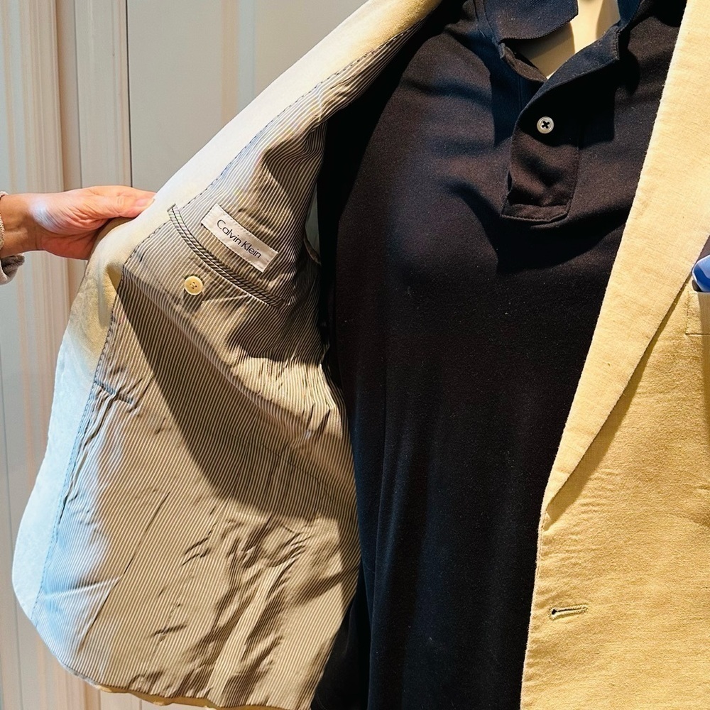 Calvin Klein Men's Sport Coat Blazer. - Picture 8 of 9